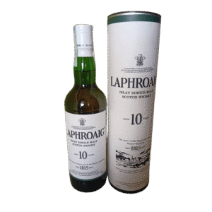 Laphroaig 10 Year Old Scotch | Islay Single Malt Whisky | Peated | Smoky, Salty and Sweet | 40% ABV | 70 cl